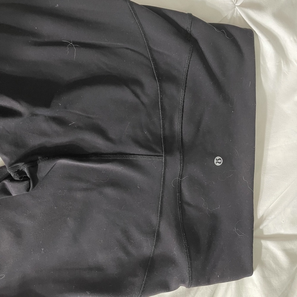 Lululemon Size 12 Crop